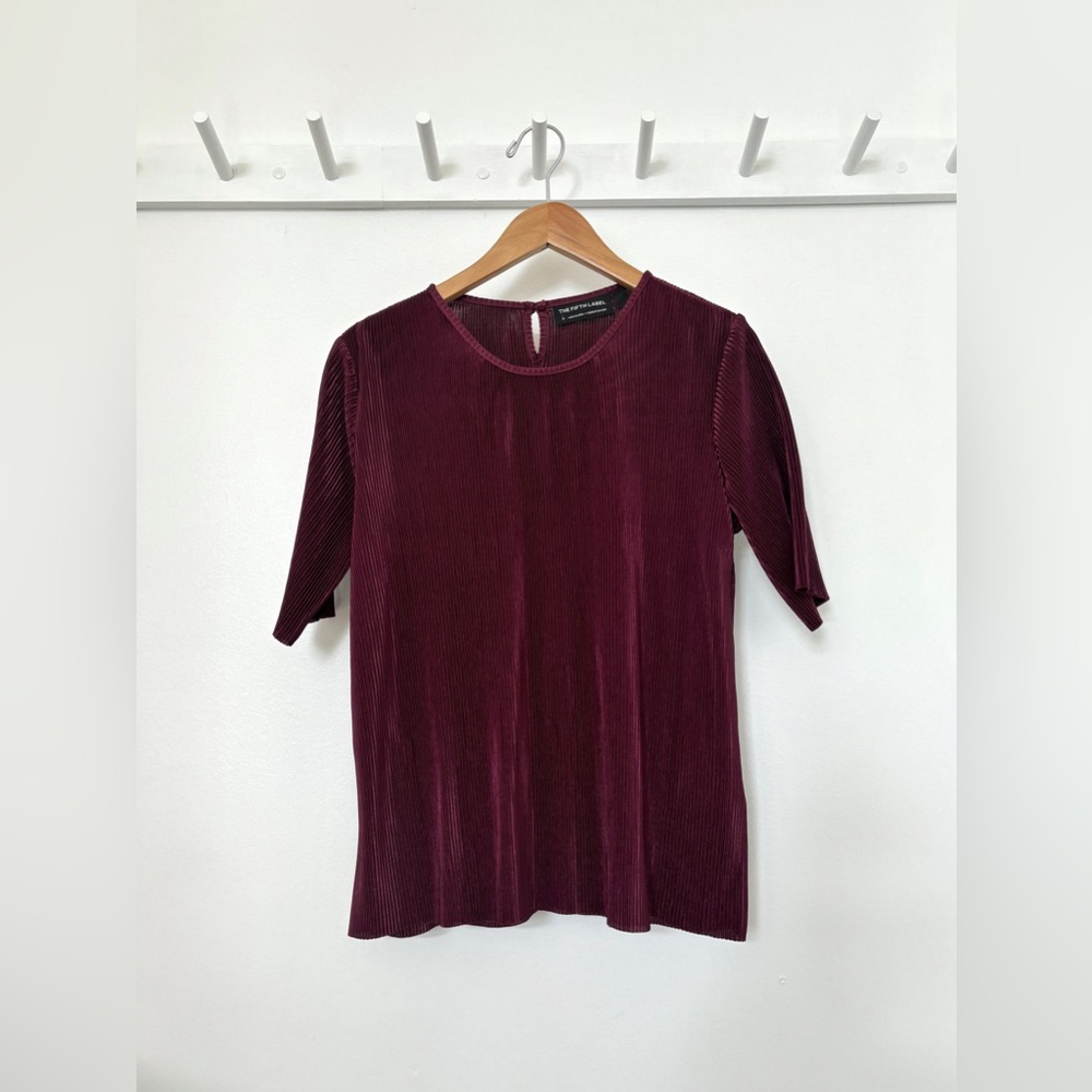 Plissé short sleeve blouse